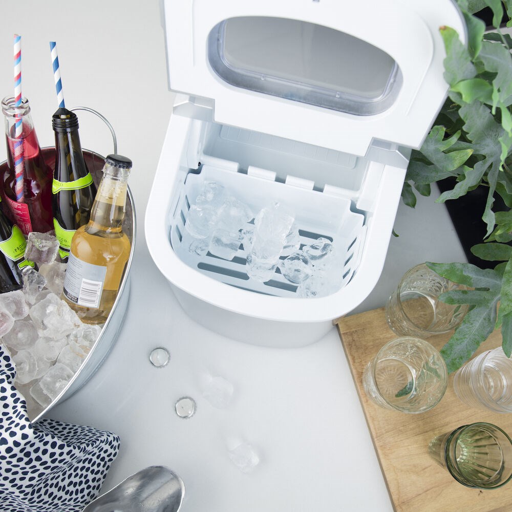 icemaker_ice-12s_wilfa_environment_sqr